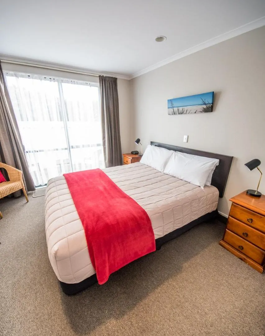Bay Palm Motel Mount Maunganui 4*,
